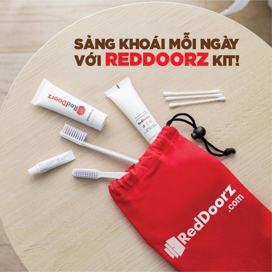 Reddoorz Premium Cloud 9 An Nhon Hotel Hô Chi Minh-Ville Extérieur photo
