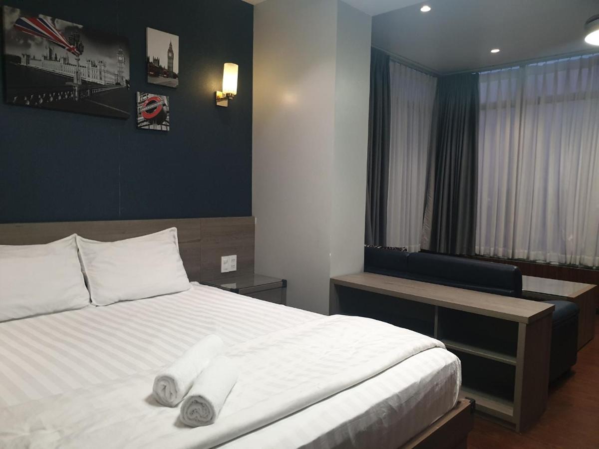 Reddoorz Premium Cloud 9 An Nhon Hotel Hô Chi Minh-Ville Extérieur photo